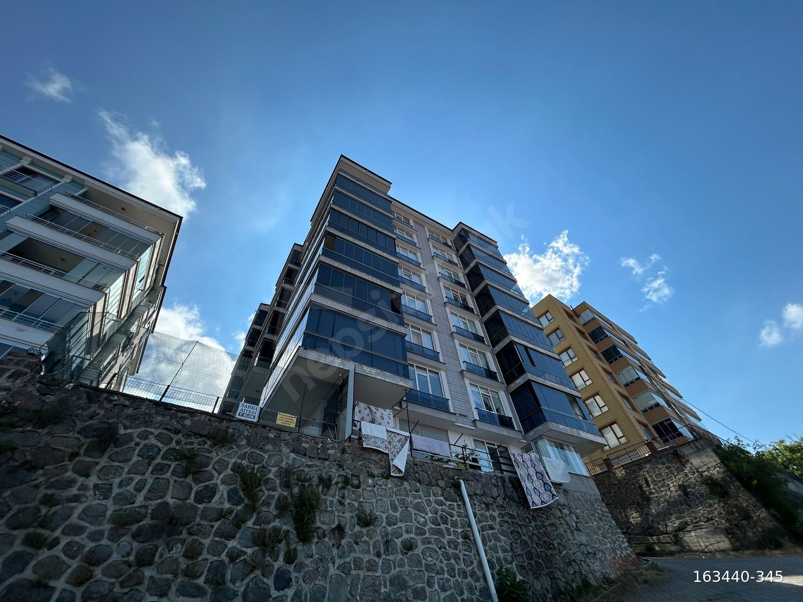 VİP GAYRİMENKUL'DEN SAHRA SİTESİ'NDE 3+1 SATILIK DAİRE