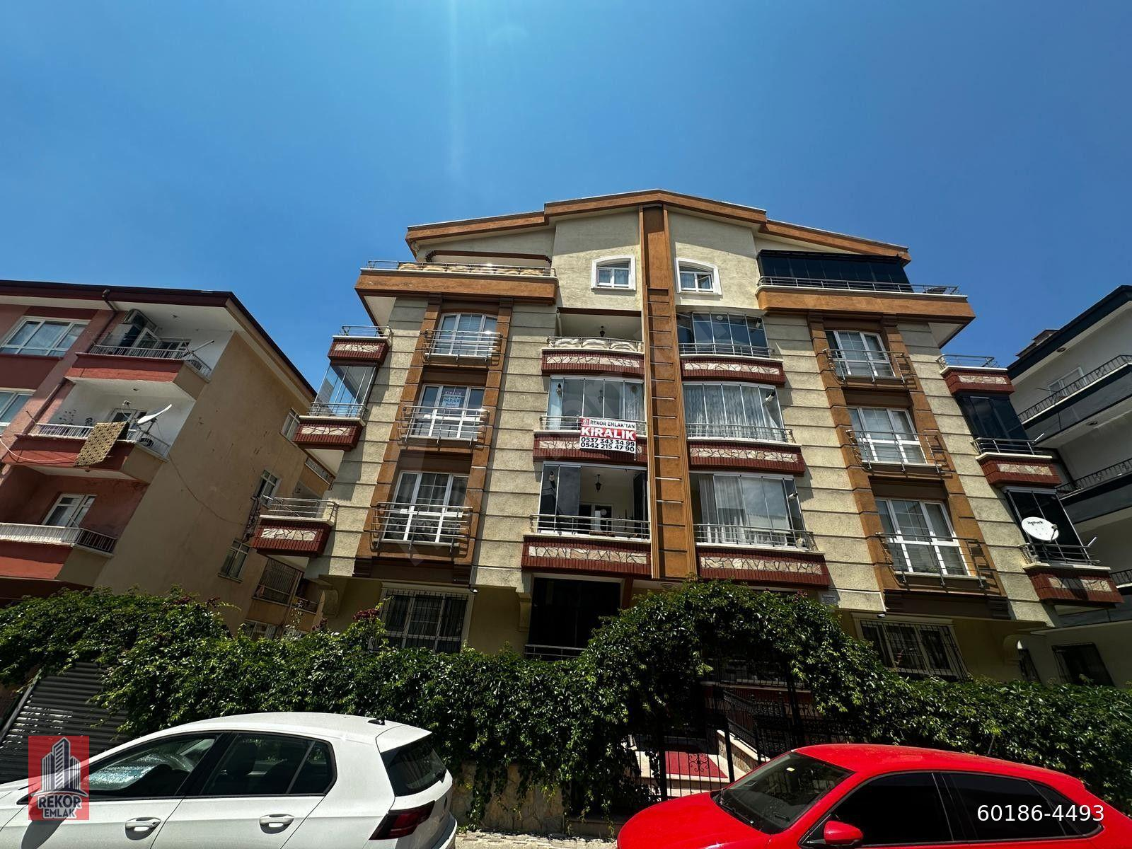 REKOR'DAN GÜLVEREN MAH. 67.SOKAK'TA 2+1 FULL YAPILI ASANSÖRLÜ ORTA KAT ÖN CEPHE KİRALIK DAİRE