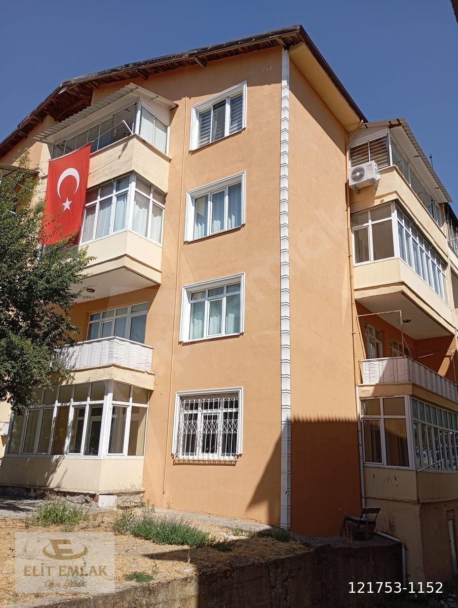 ELİT EMLAK'TAN CEMAL CAYMAZ'DA KİRALIK 2+1 GENİŞ DAİRE