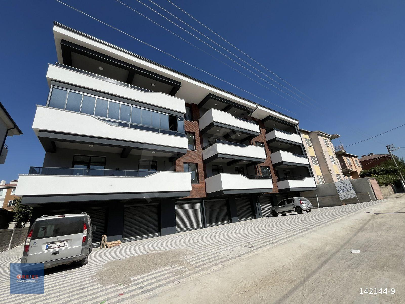 RE/ES’DEN ŞEHİR HASTANESİ YAKININDA 3+1 GENİŞ DAİRE