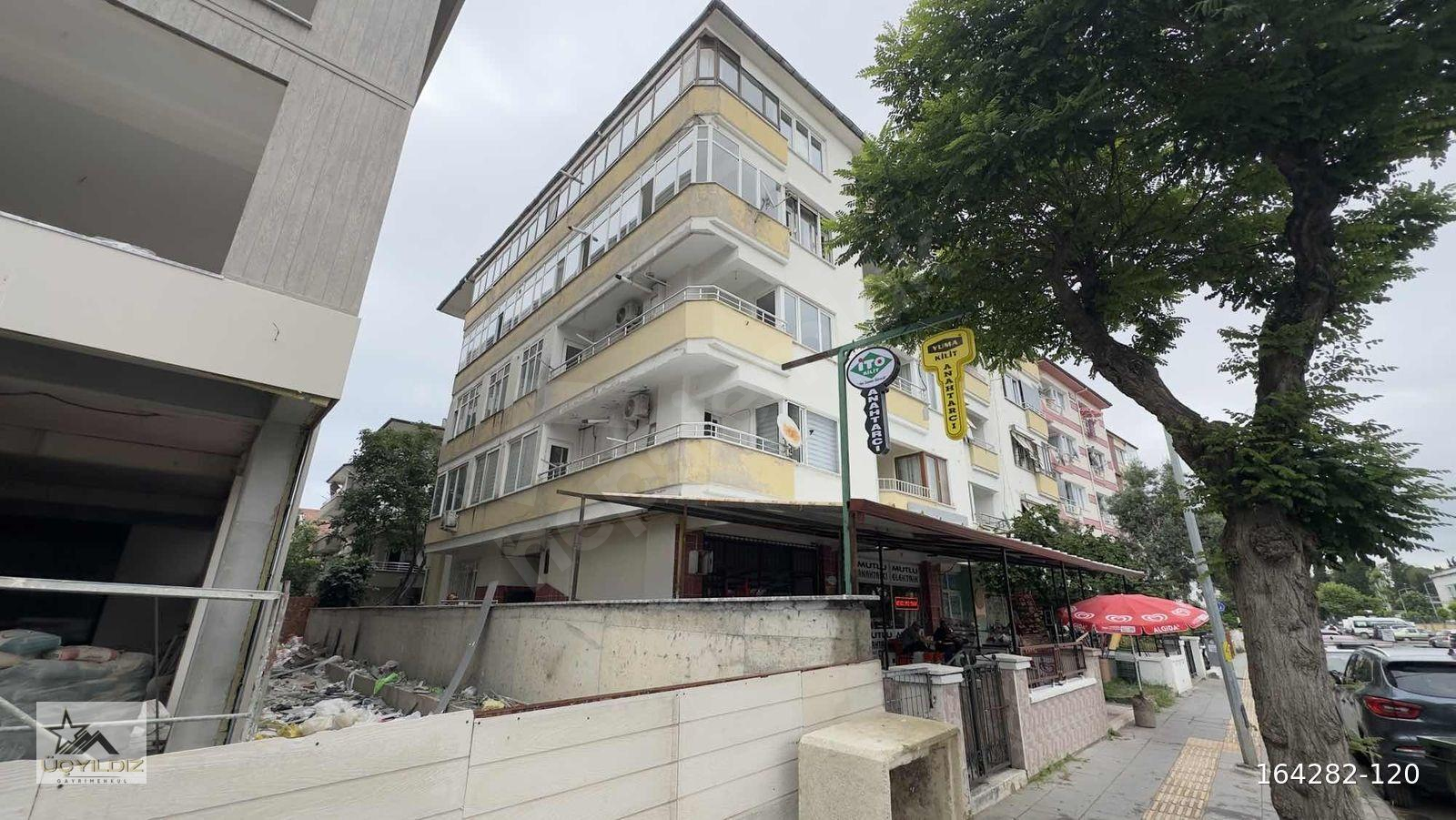 Bahçelievler Kiralık Dubleks Teraslı Aileye Uygun Daire