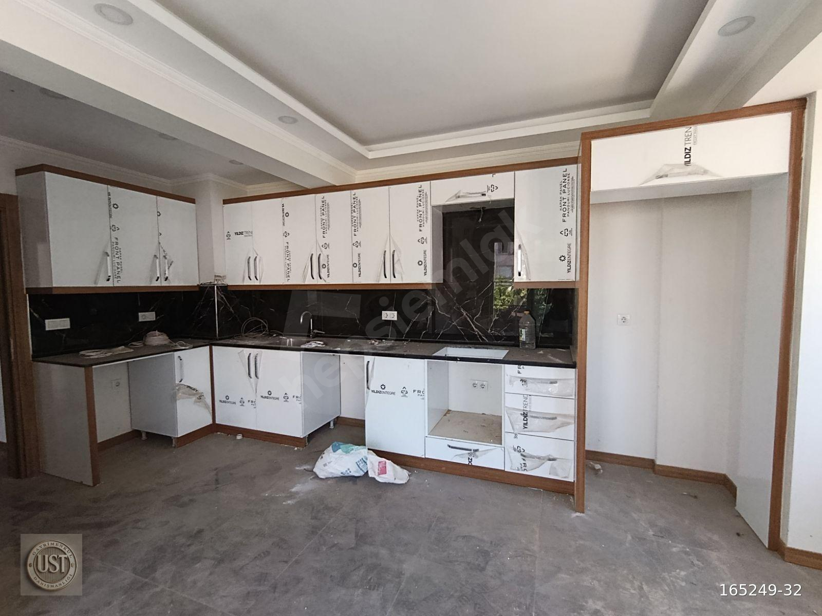 TUZLA MAHALLESİNDE HER YERE YÜRÜME MESAFESİNDE SATILIK 2+1