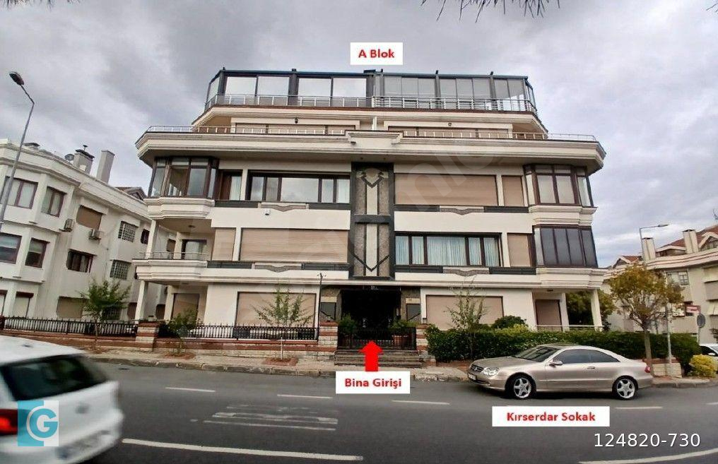 İstanbul Bakırköy Şenlik Mahallesinde 235m² 4+1 Satılık Mesken