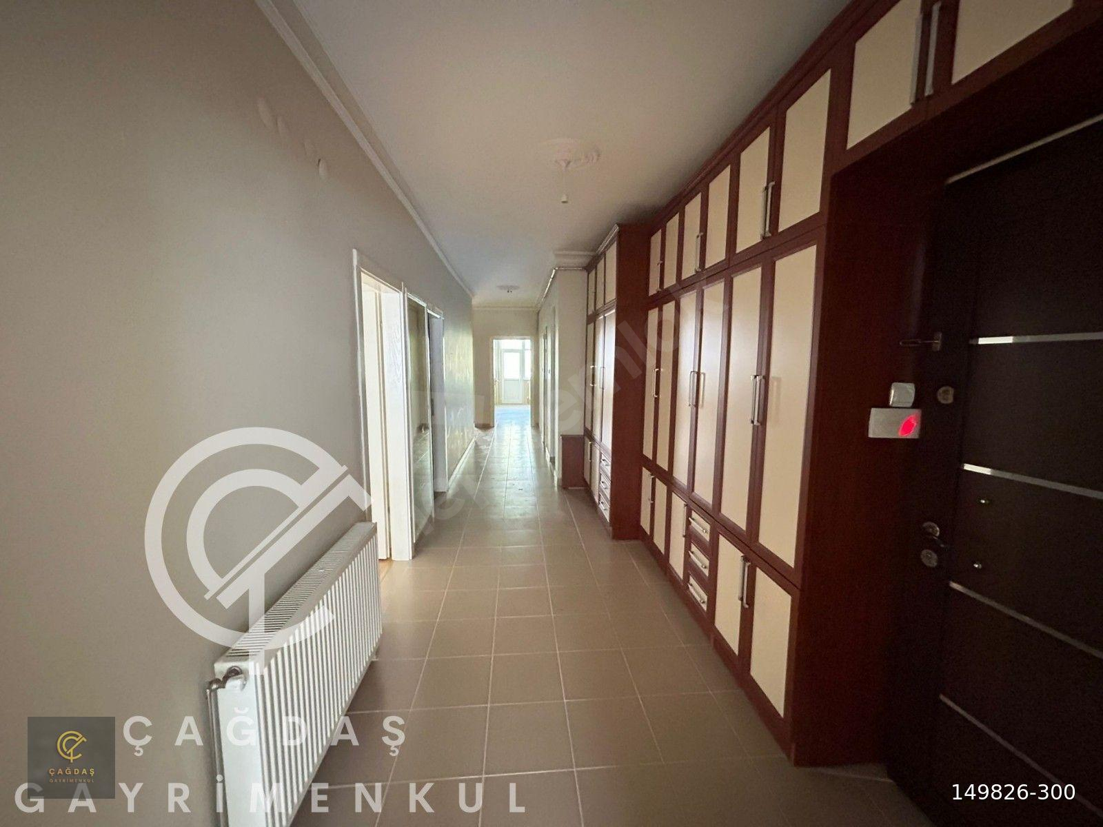 ÇAĞDAŞ GAYRİMENKUL'DAN ZAFER MAH KİRALIK 3+1 DAİRE