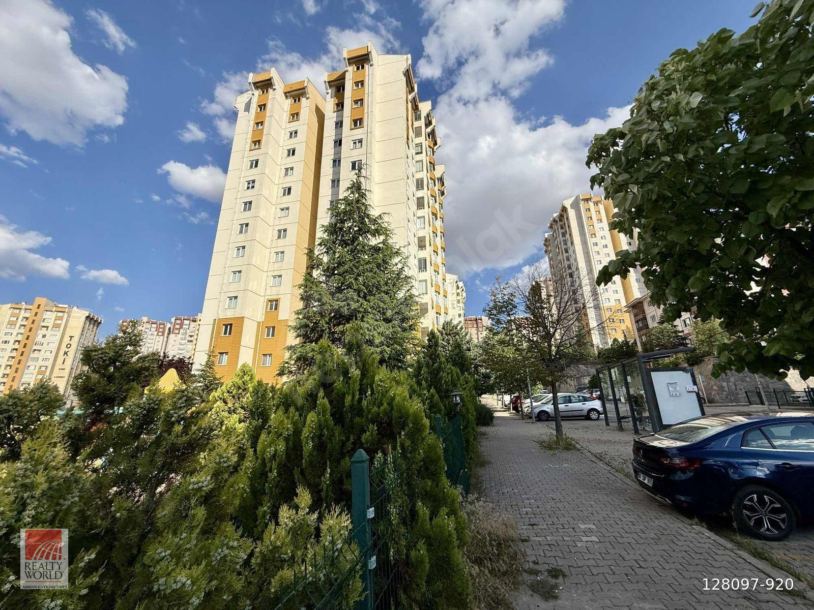 TURKUAZIN EN GÜZEL ADASINDA MANZARALI BOŞ SATILIK 4+1 DAİRE