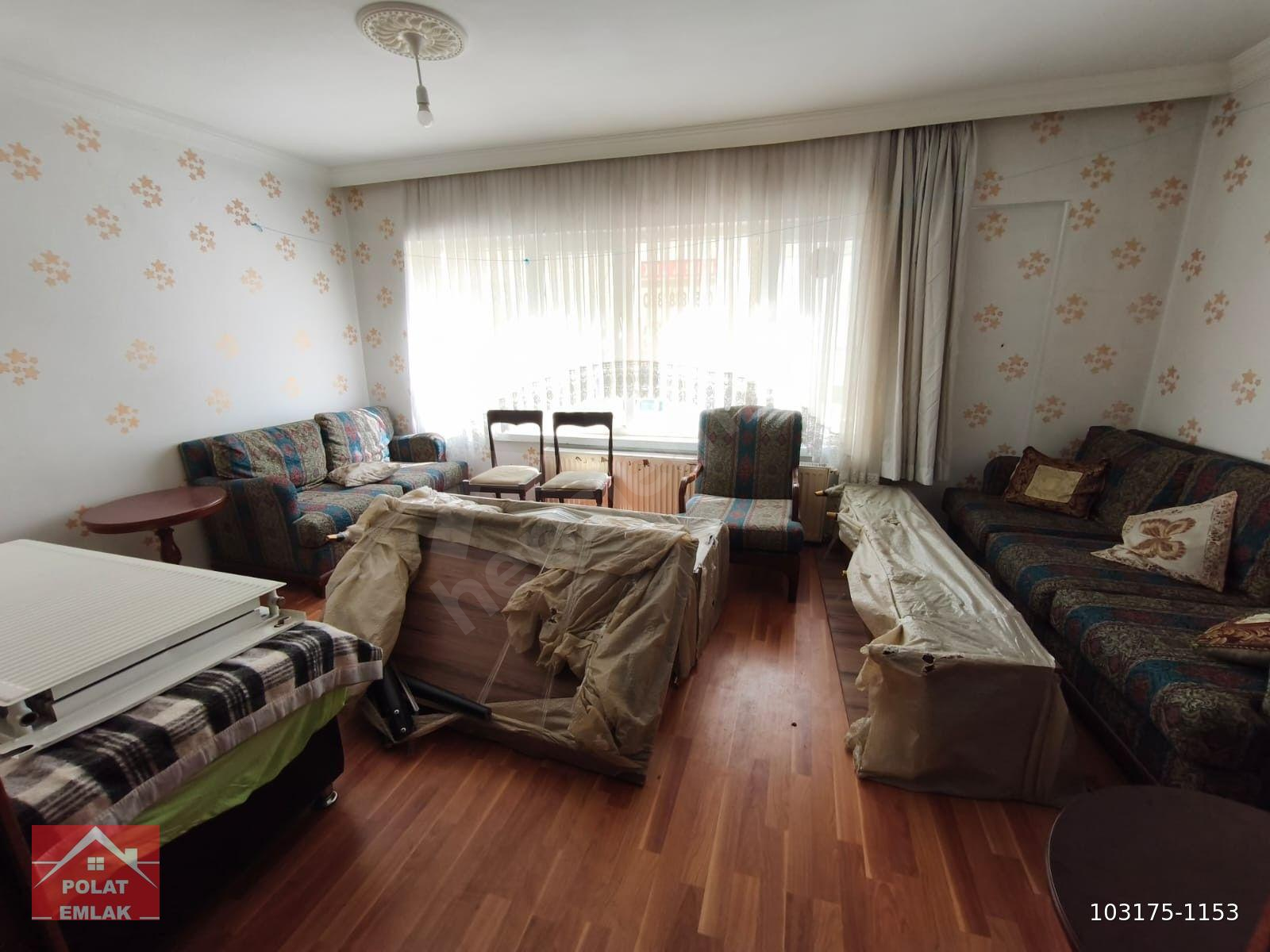 ETİMESGUT MERKEZDE ASANSÖRLÜ KAT KONUMUNDA 2+1 POLAT EMLAKtan