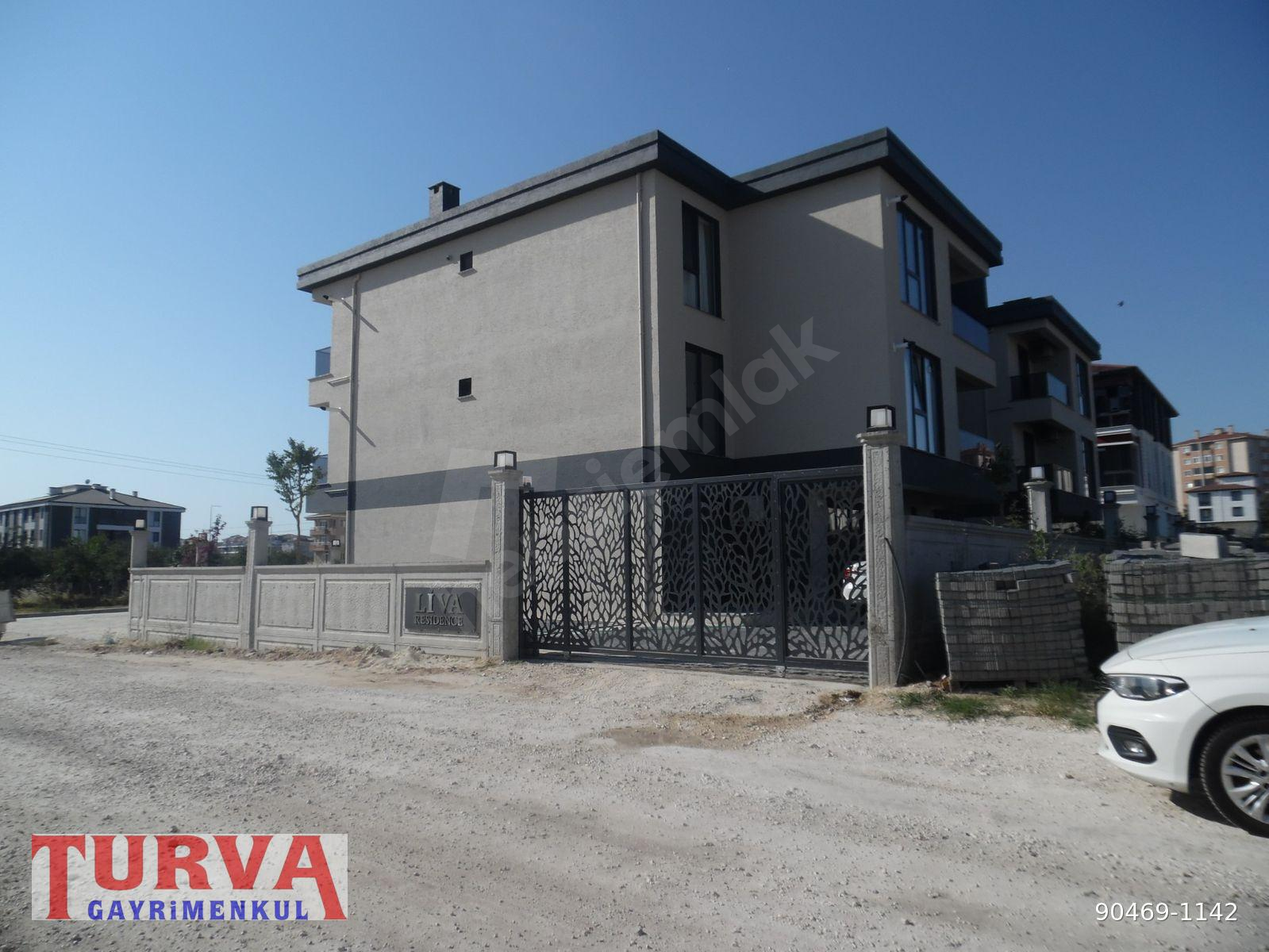 RESMİ KURUMLARA YAKIN 1+1 AMERİKAN MUTFAKLI KİRALIK DAİRE