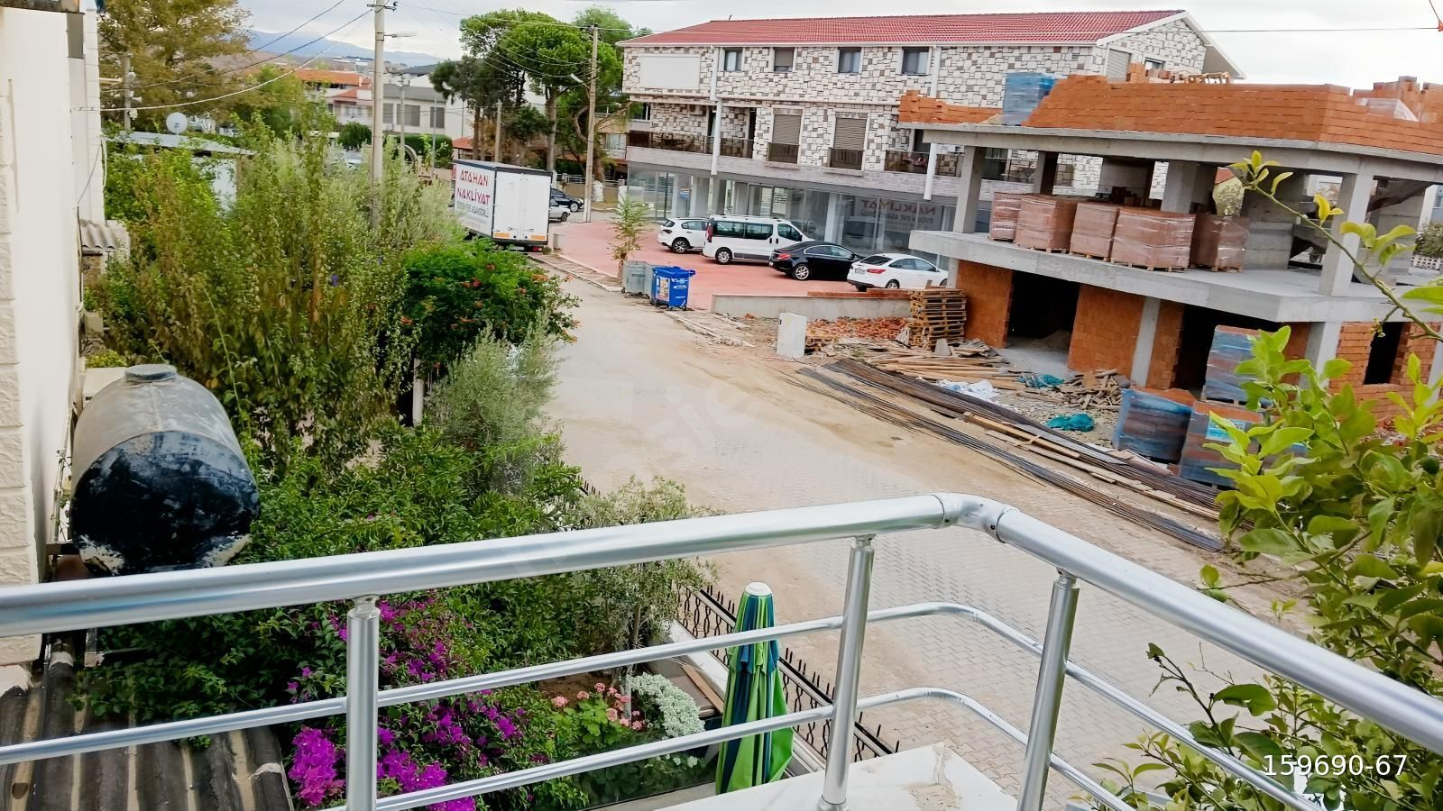 Şakran Sayfiye Atatürk Caddesinde Plajın Hemen Arkası Arakat