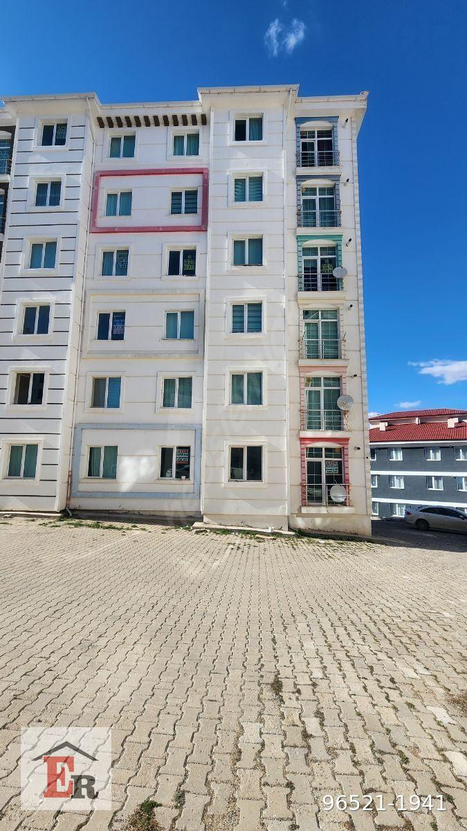 KONUT ER EMLAKTAN MERKEZİ KONUMDA KİRALIK 2+1 EŞYASIZ DAİRE