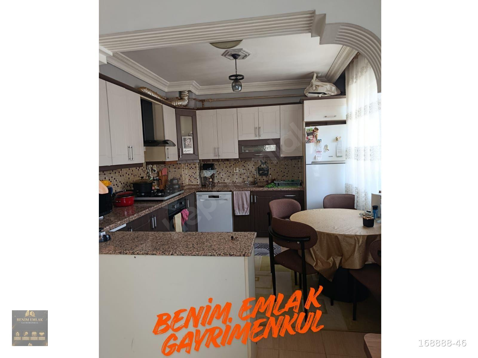BENİM EMLAK'TAN HÜRRİYETTE MERKEZ KONUMDA SATILIK 3+1 DAİRE