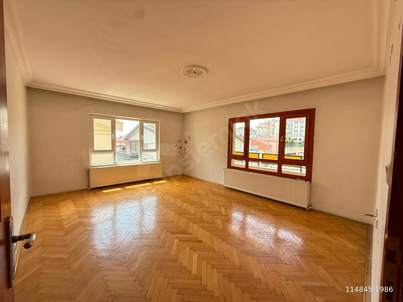 N.YOLU CADDE DİBİ! | KAT KONUMUNDA | 3+1 GENİŞ VE FERAH DAİRE!