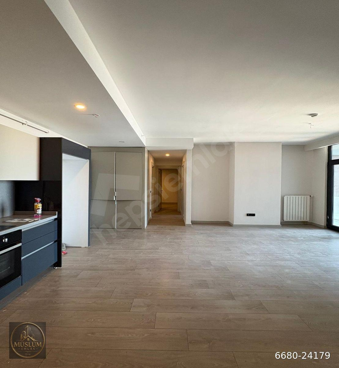 MÜSLÜM EMLAKTAN AVCILAR EMPİRE BİNASINDA 2+1 SATILIK DAİRE FIRSATI