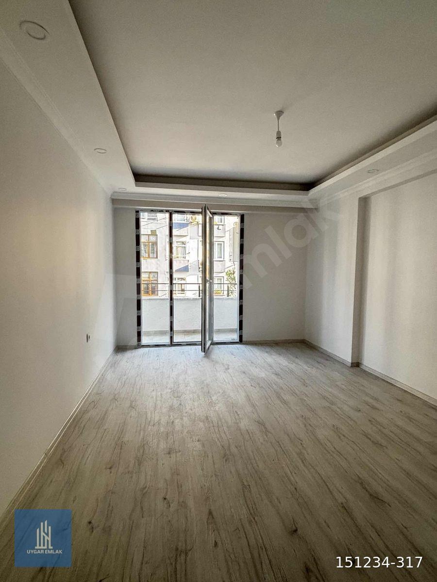 Şirinevler'de Sıfır, 2. Kat Kiralık 2+1 Daire