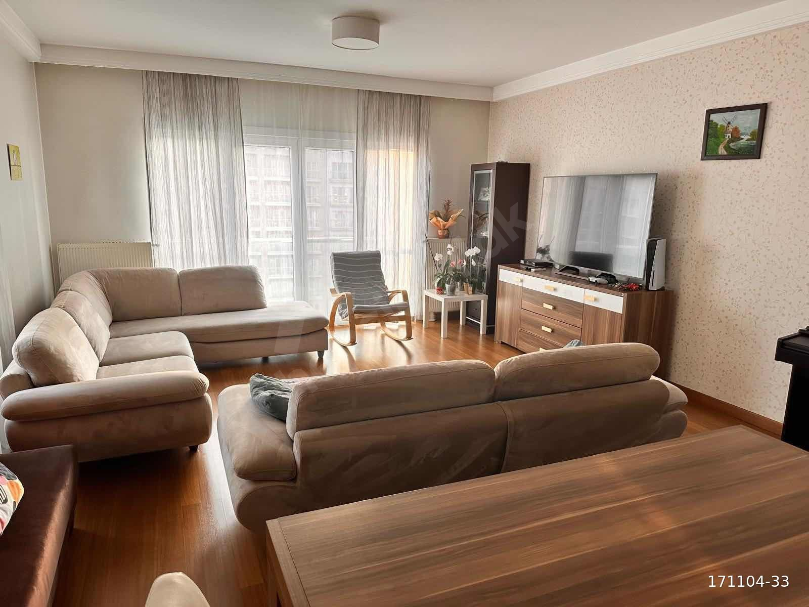 Avrupa Konutlarında 3.5+1 155 m² Kiralık Daire