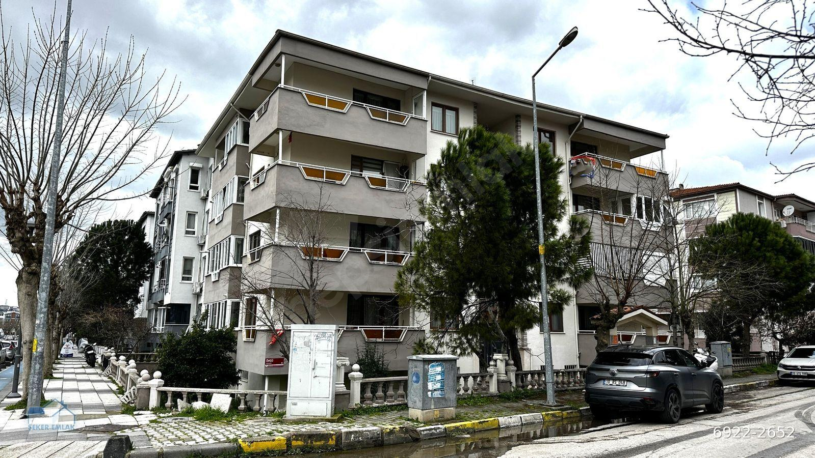 BALIKESİR MERKEZ BAHÇELİEVLER MAHALLESİNDE 3+1 AYRI MUTFAK
