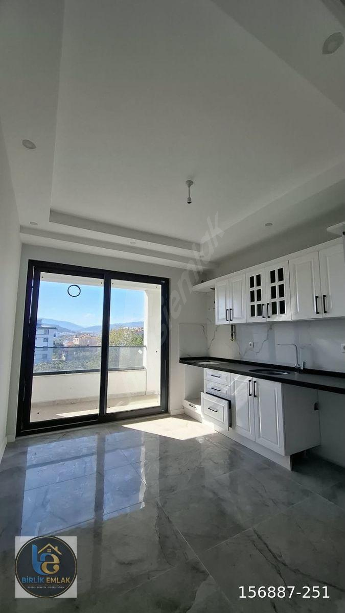 BİRLİK EMLAKTAN CUMHURİYETTE SATILIK ARAKAT 95M2 2+1 DAİRE
