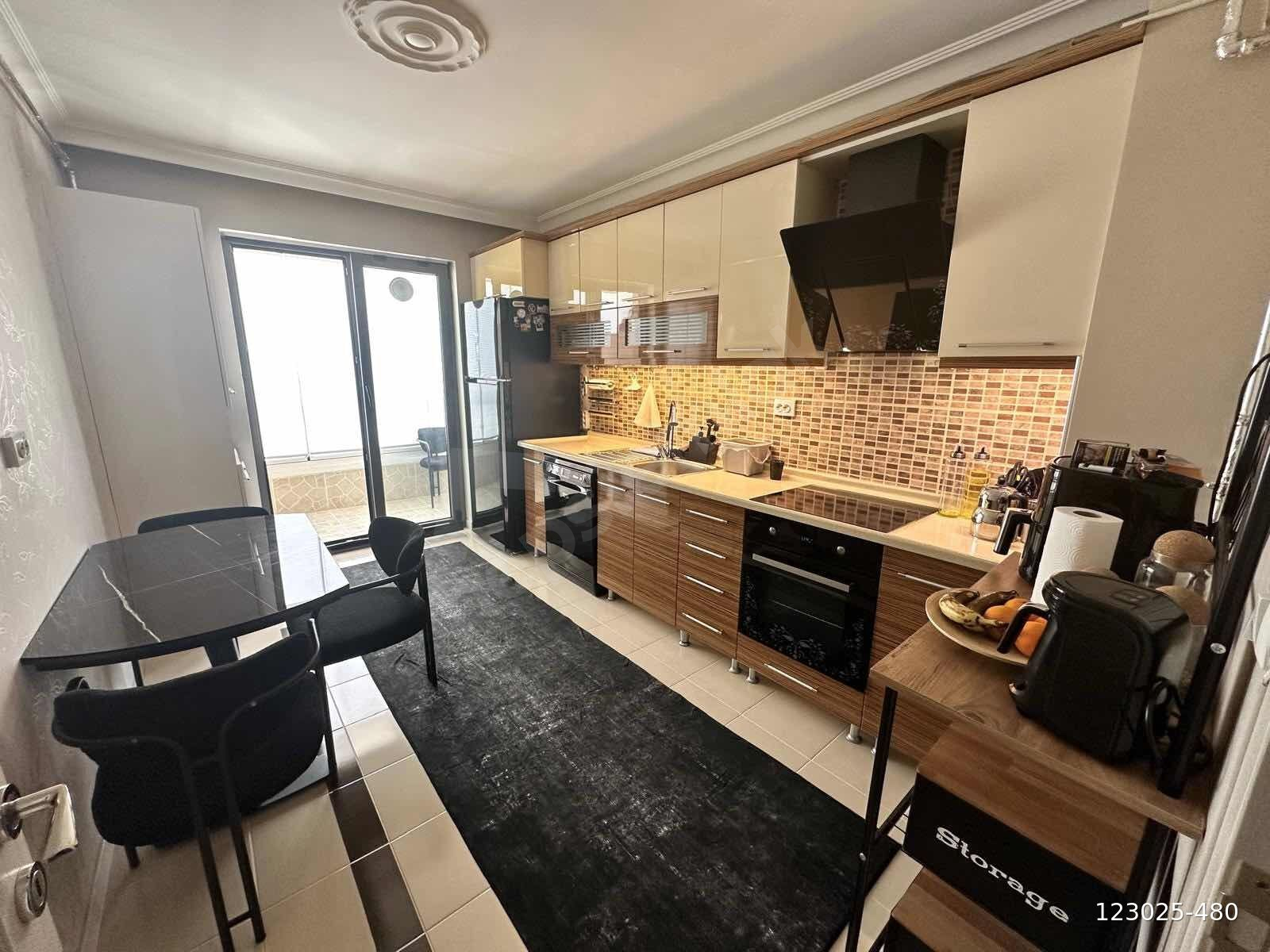ATAPARK MAH'DE MANZARALI GENİŞ 3+1 SATILIK DAİRE