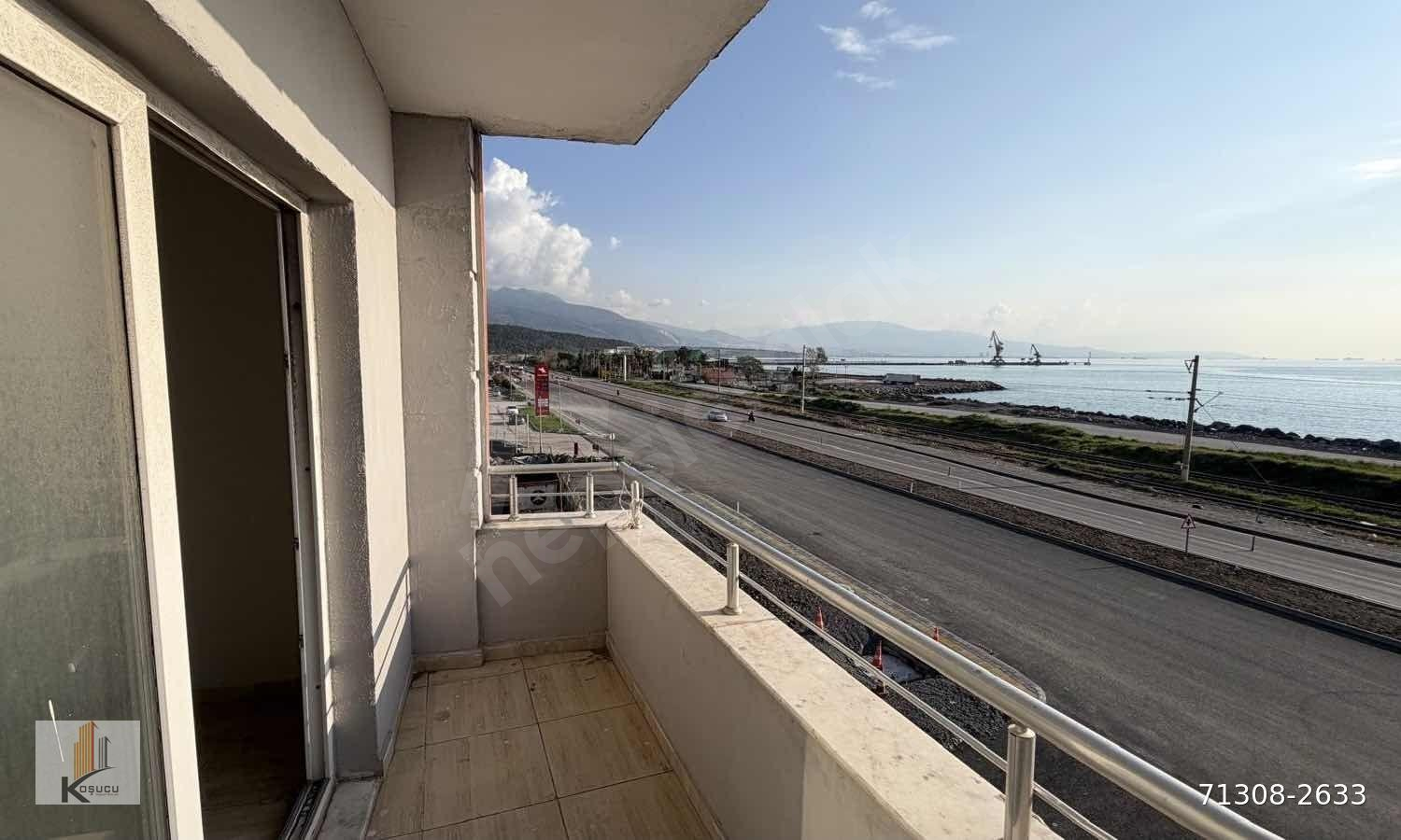 E5 Üzerinde DENİZ MANZARALI 3+1 Kiralık Daire / Ofis