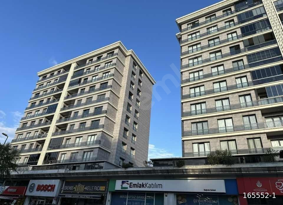 Bağcılar Meydan Cadde Üzeri New Lıfe Sitesi Sıfır 2+1