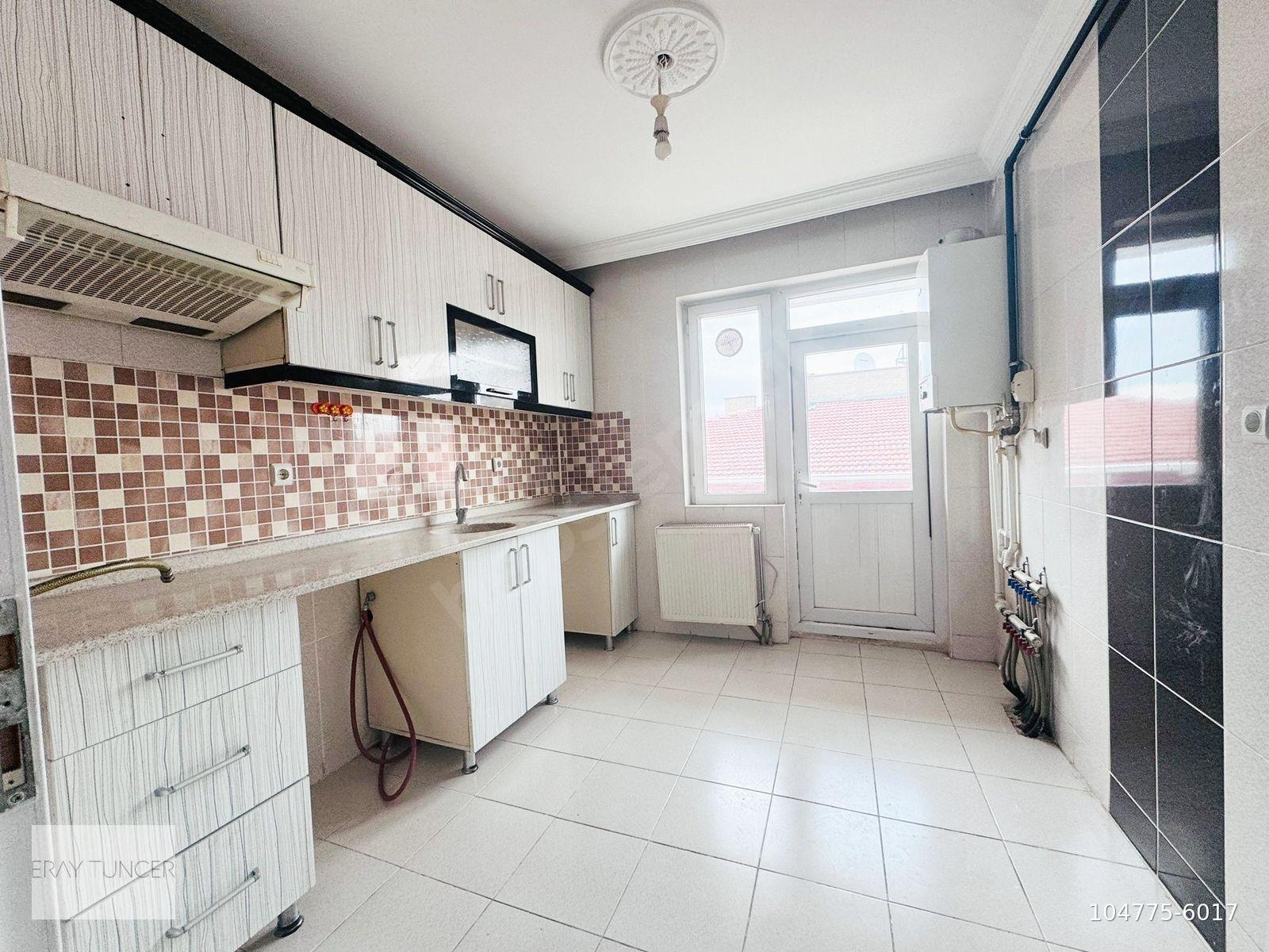 Hocalı Caddesi Yanı | Asansörlü | 3+1 Ferah Ara Kat Daire