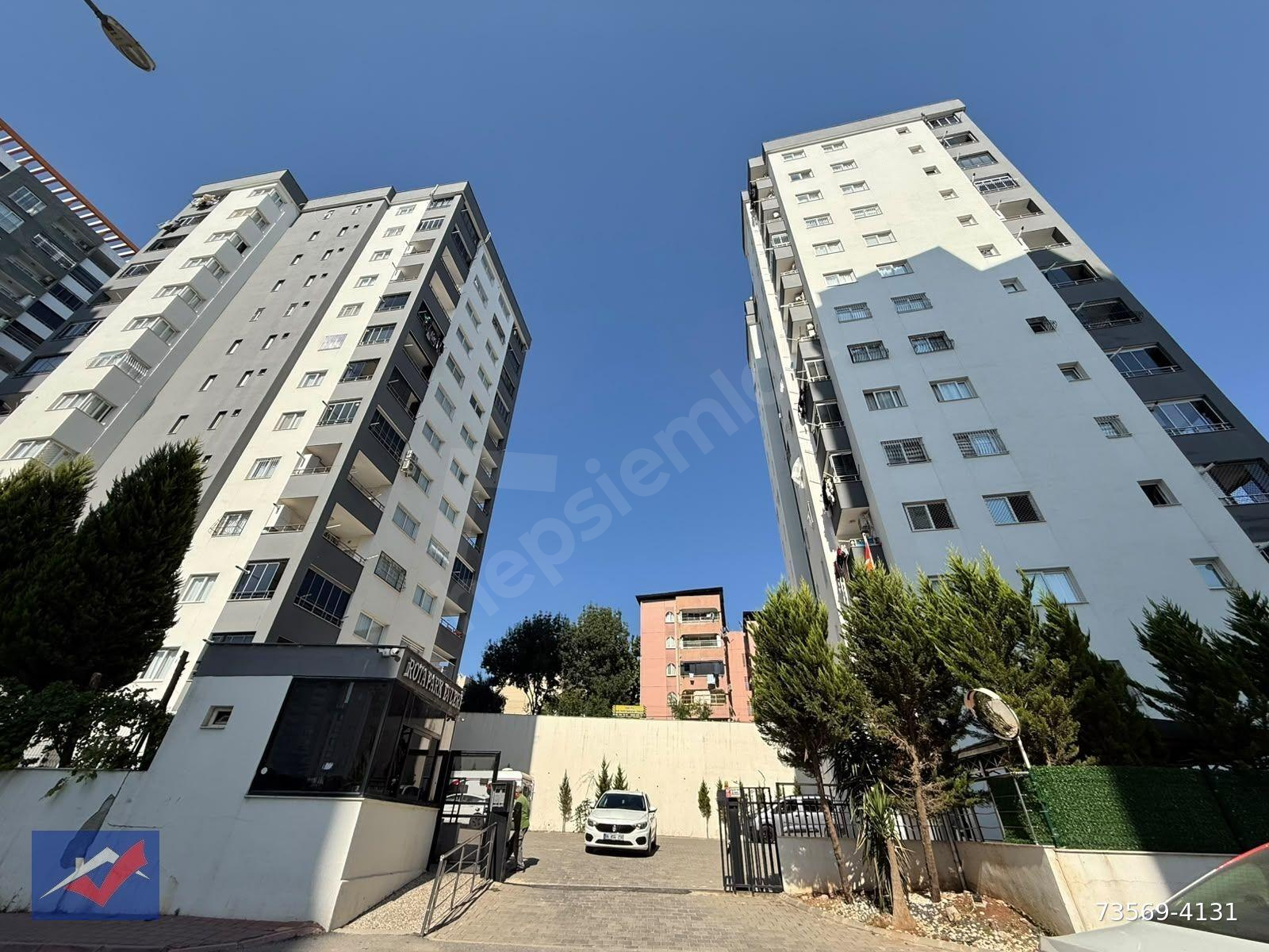 100YIL DİŞ HAST YAKINI GÜVENLİKLİ GENİŞ METRAJLI 2+1 FIRSATDAİRE