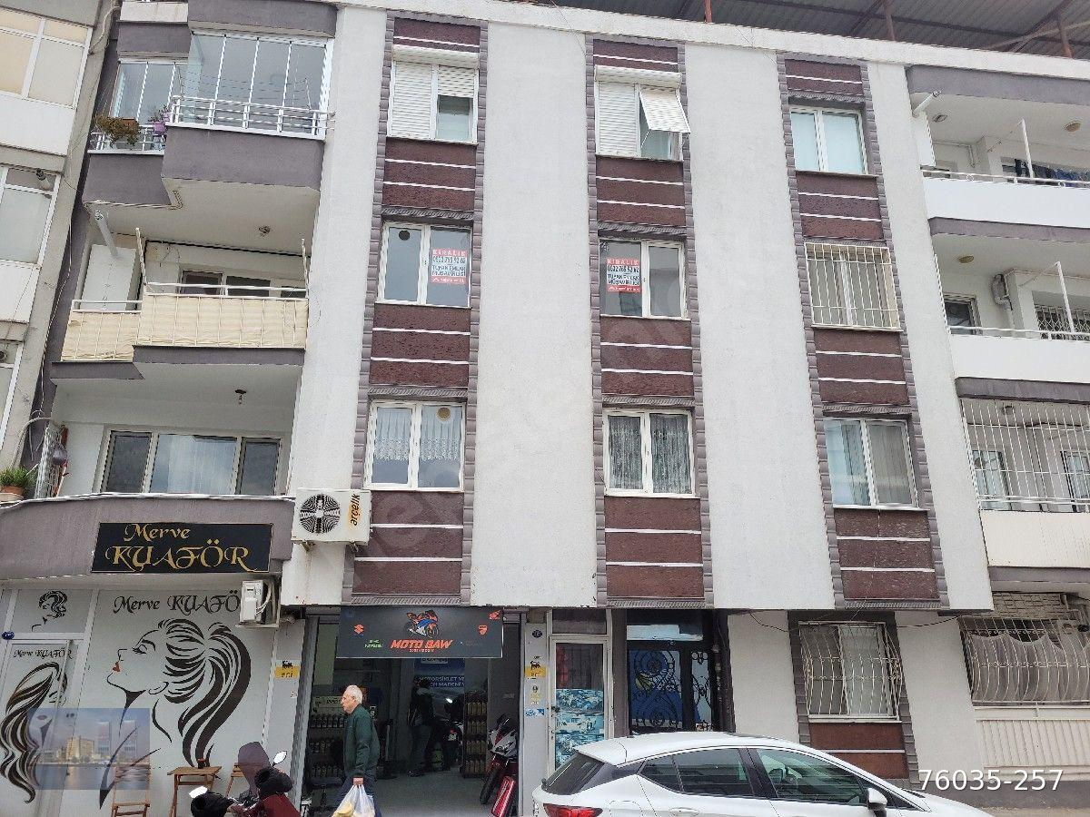 Özkanlar da okullar bolgesinde ara kat 3/2 daire