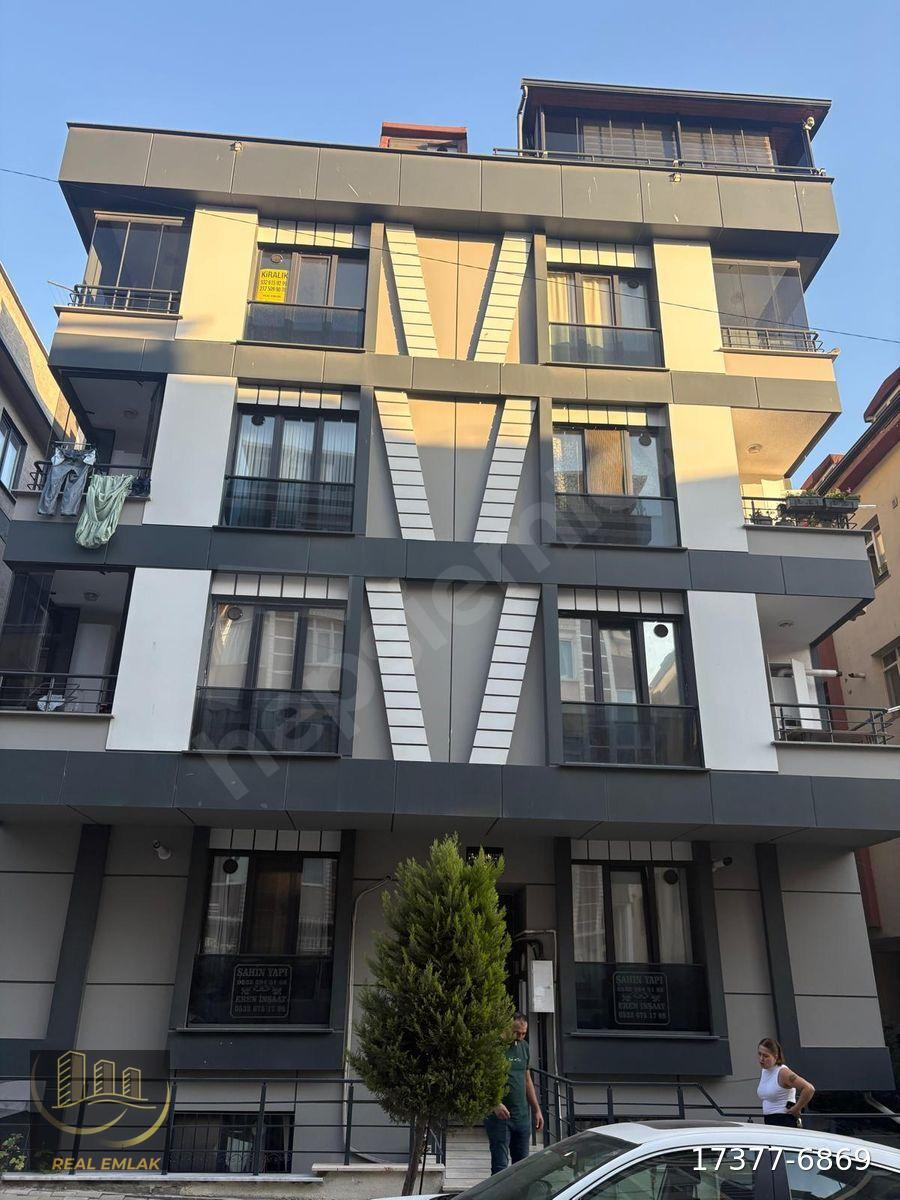 Avcılar Ambarlı da 3. Kat Asanörlü 2+1 Kiralık Daire