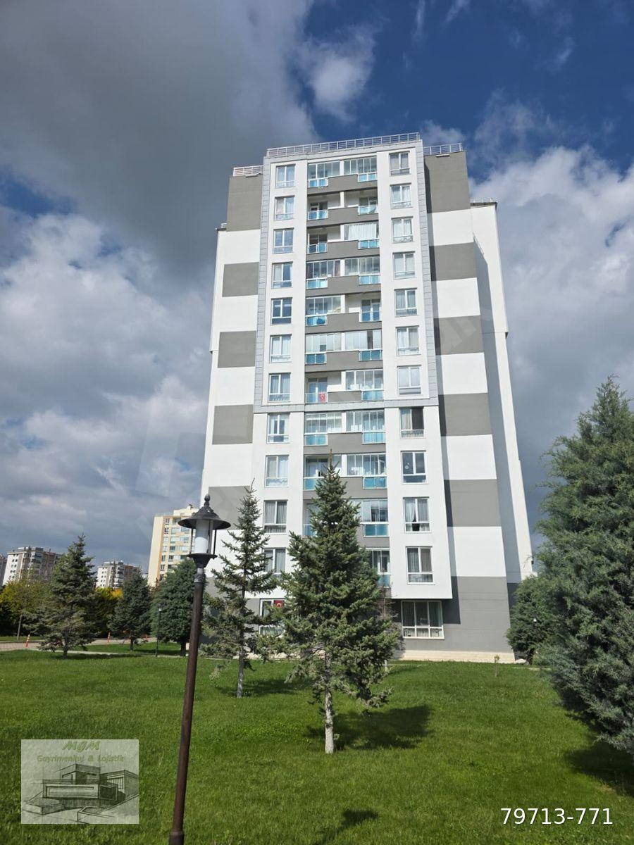BAĞLICA BULVARDA KATTA, ASANSÖRLÜ,GÜVENLİKLİ, KİRACILI ,4+1
