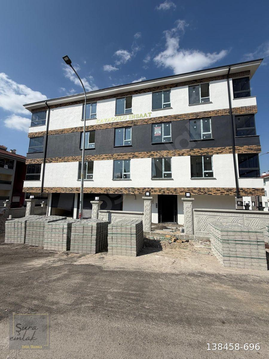 ERTAŞ CADDESİ TARİH BULVARI YAKINI SATILIK 2+1 ARAKAT DAİRE