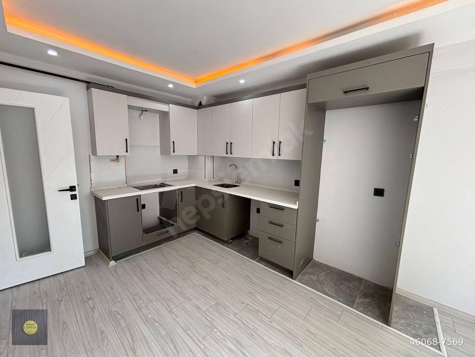 EMLAK CENTER'DAN MURADİYE MAH 2+1 KİRALIK DAİRE