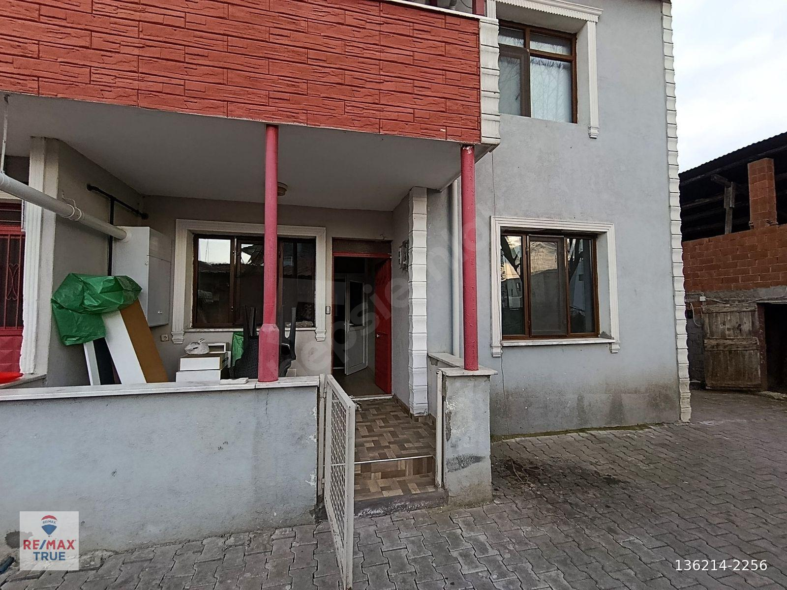 Başiskele Ovacık Mh. Araç Muayeneye Yakın Kiralık 2+1 Daire
