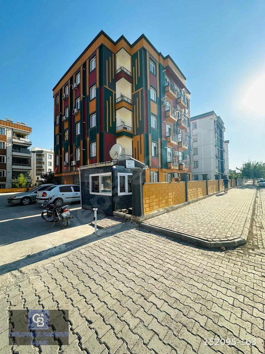 CB ACAR'DAN SIRRIN KARŞIYAKADA SATILIK 1+1
