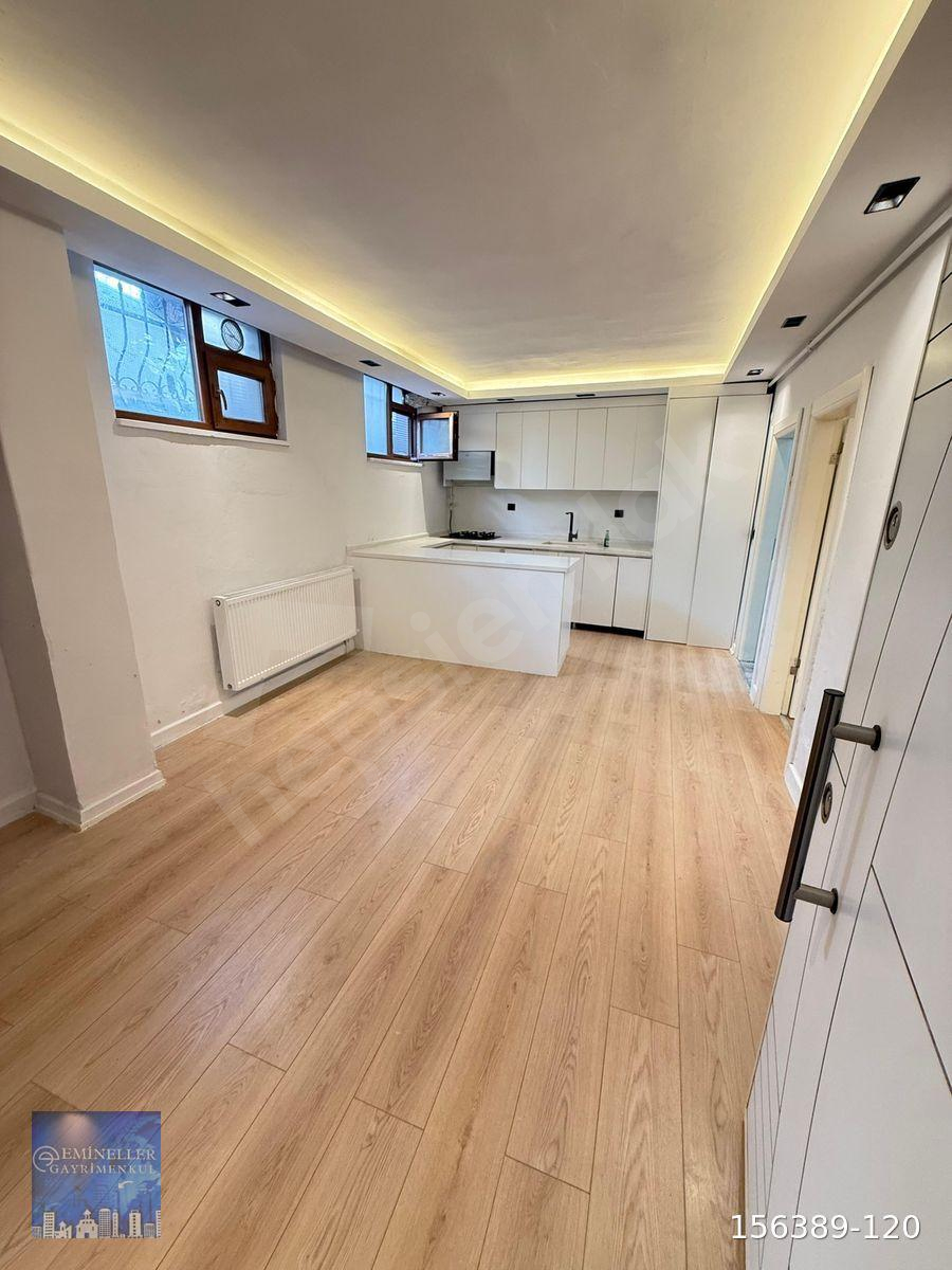 ARNAVUTKÖY MERKEZDE CADDEYE ve SERVİSLERE YAKN 1+1 KİRALIK DAİRE