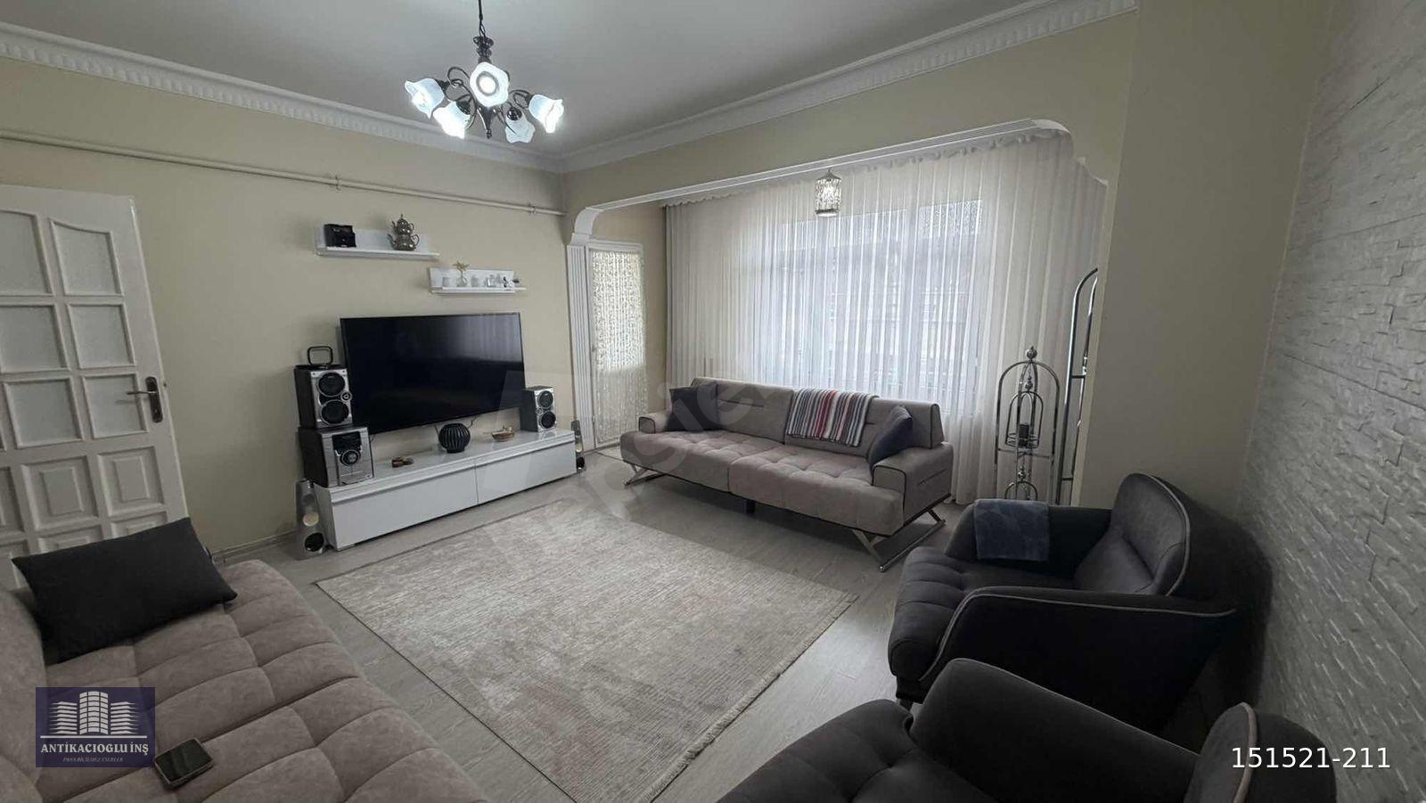 GÖZTEPE MAHALLESİNDE 2+1 100 m2 BALKONLU GENİŞ DAİRE