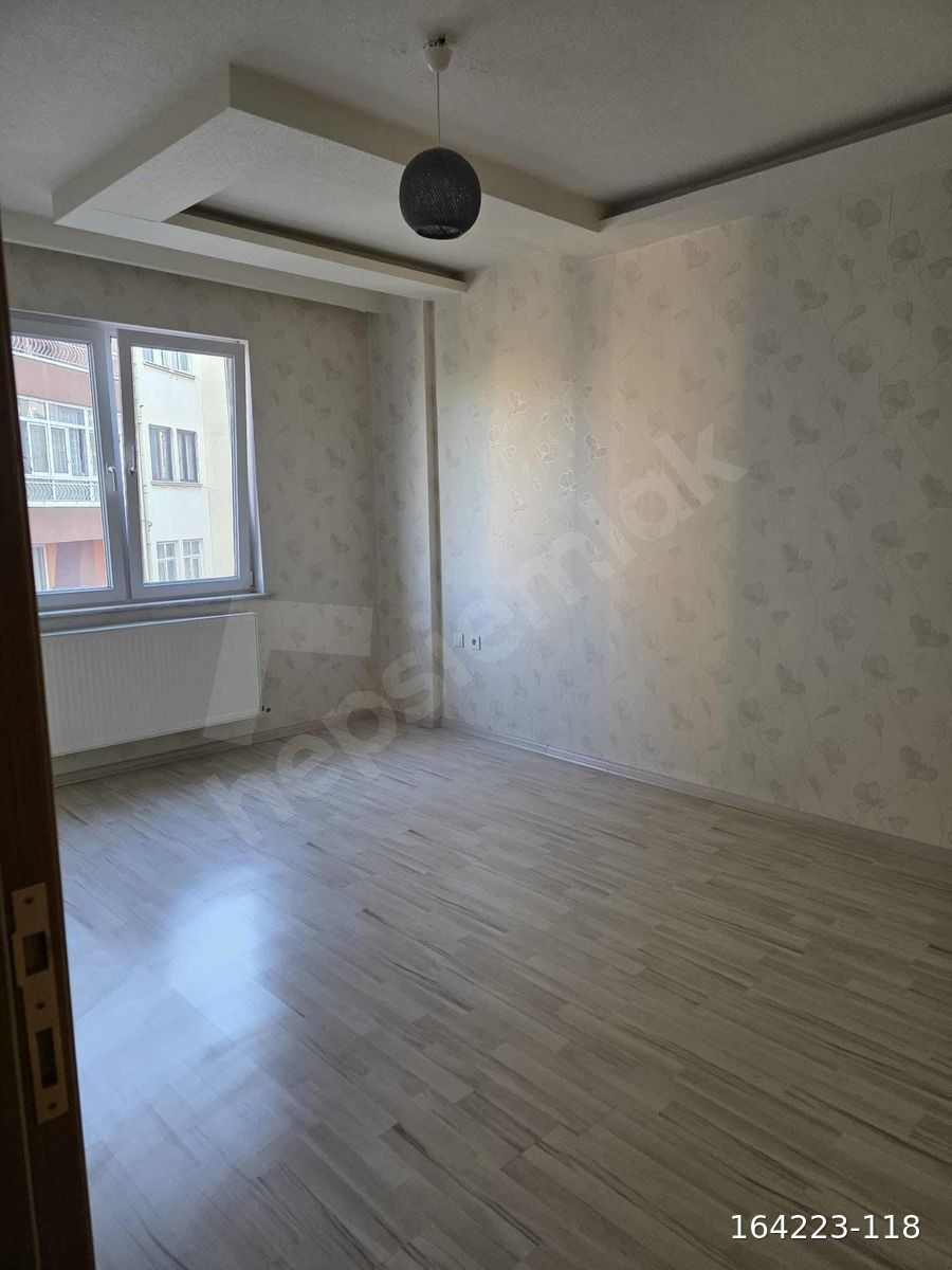 Tacinde kiralık 3 + 1 daire