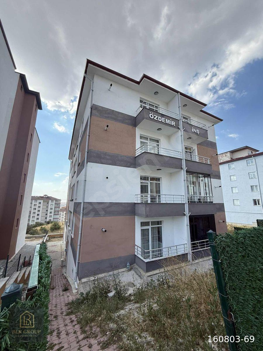 ÜNİVERSİTE YOLUNDA EŞYALI KİRALIK 2+1 DAİRE BLR GROUP'TAN