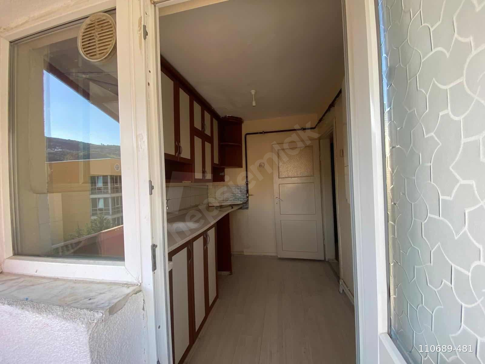 ÇABUK EMLAKTAN PAREKENDEDE KİRALIK 2+1 DAİRE