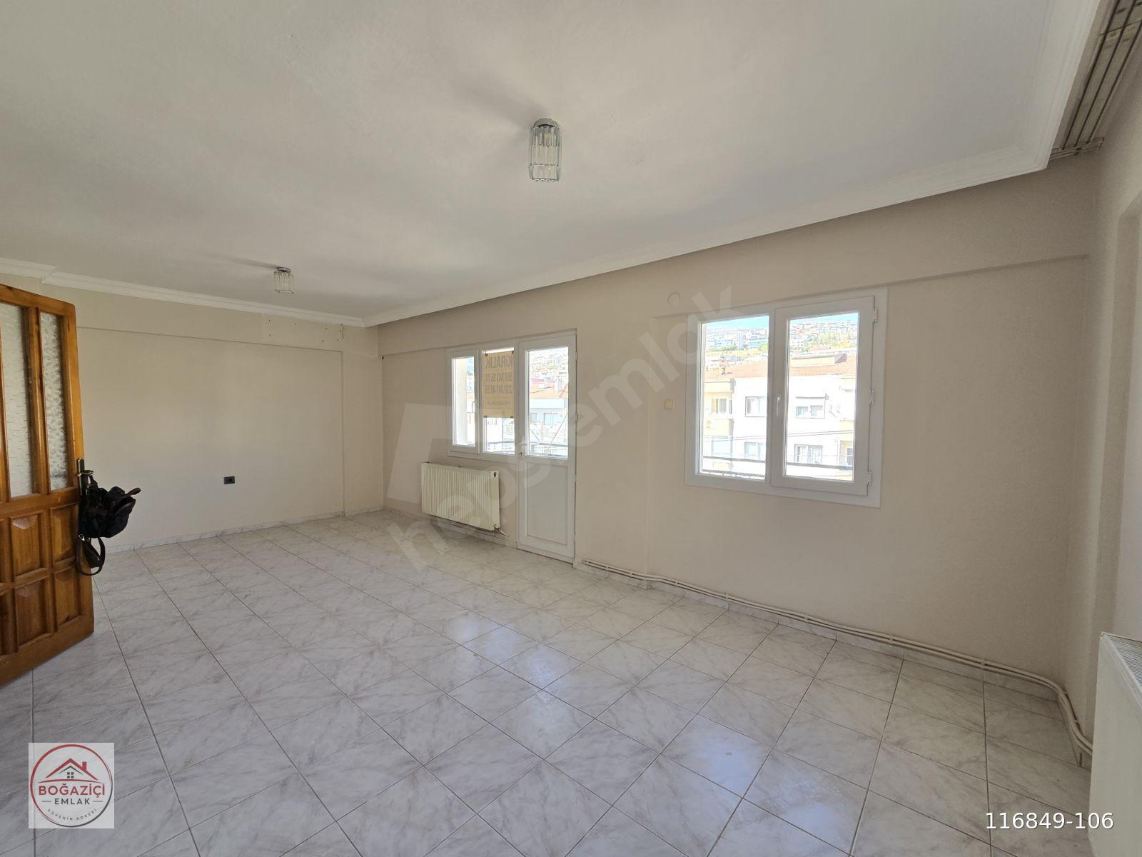 İzmir Bornova Atatürk mah 3+1 125m2 kiralık daire