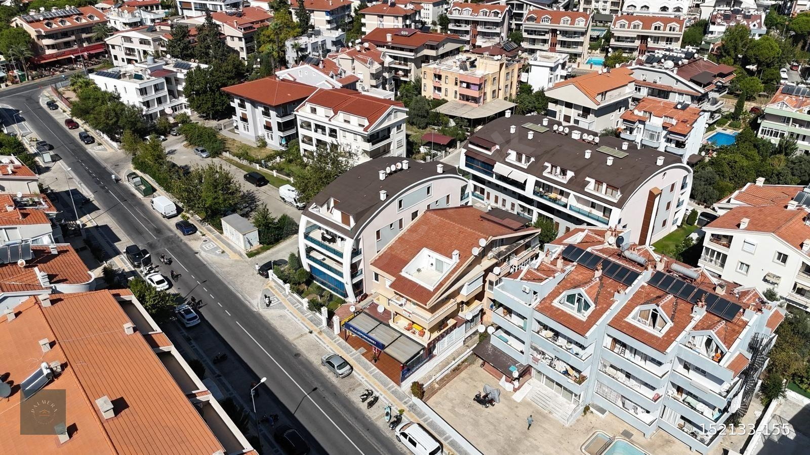 MARMARİS HATİPİRİMİ MAHALLESİNDE ÜÇ CEPHESİ AÇIK 3+1 FERAH DAİRE