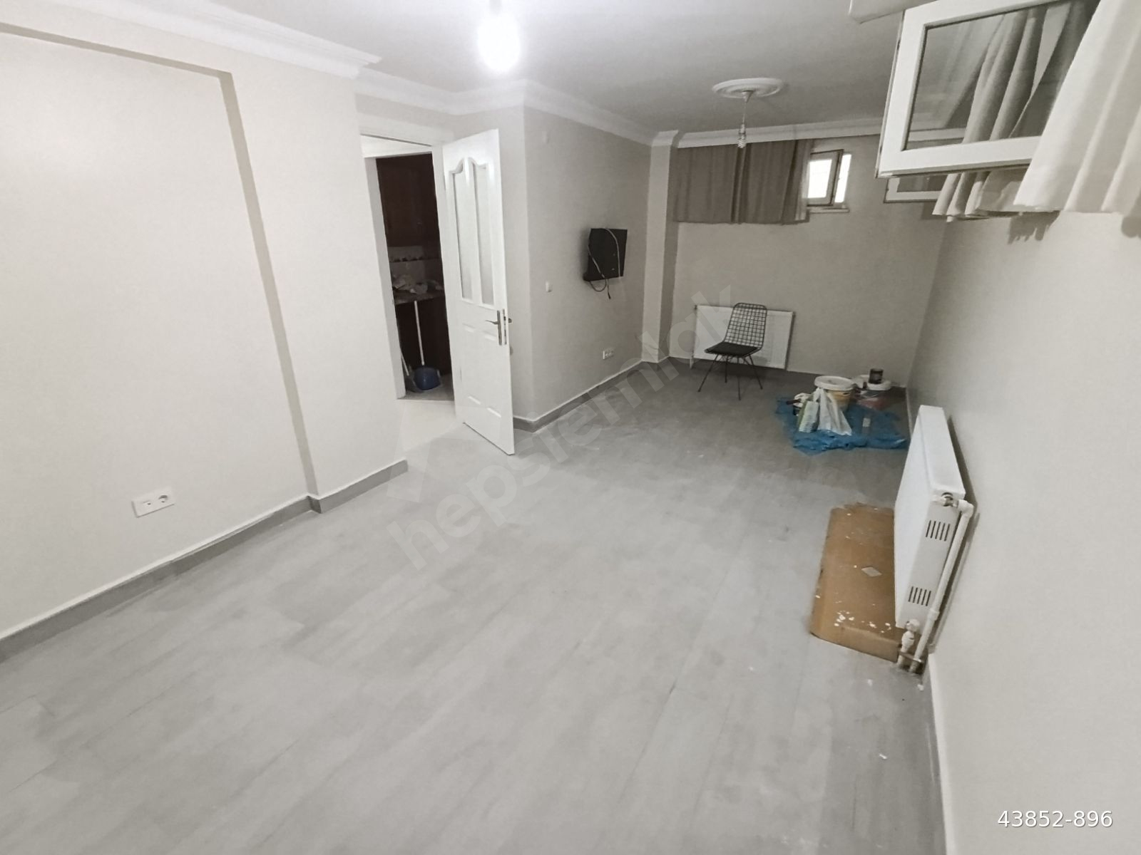 ATAŞEHİR İÇERENKÖY'DE METROYA YAKIN 2+1 B.KATI