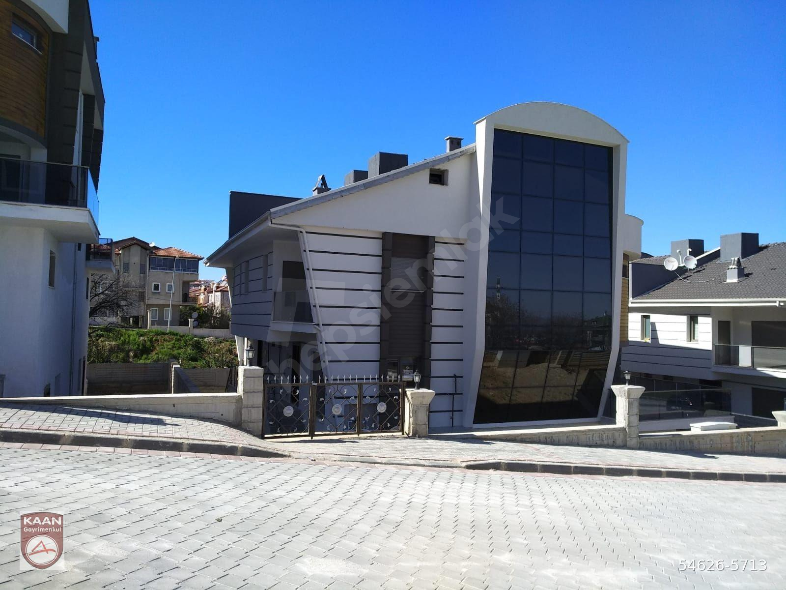 KAAAN EMLAKTAN BEREKETLERDE KİRALIK LÜX VİLLA