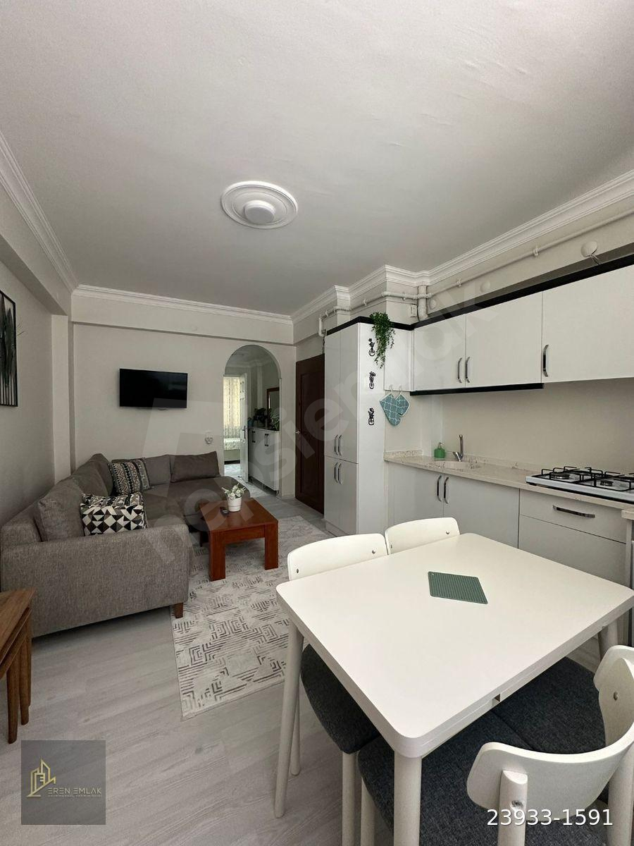 TRAKYA HASTANESİ ARKASINDA FULL EŞYALI BAHÇELİ KİRALIK 1+1 DAİRE