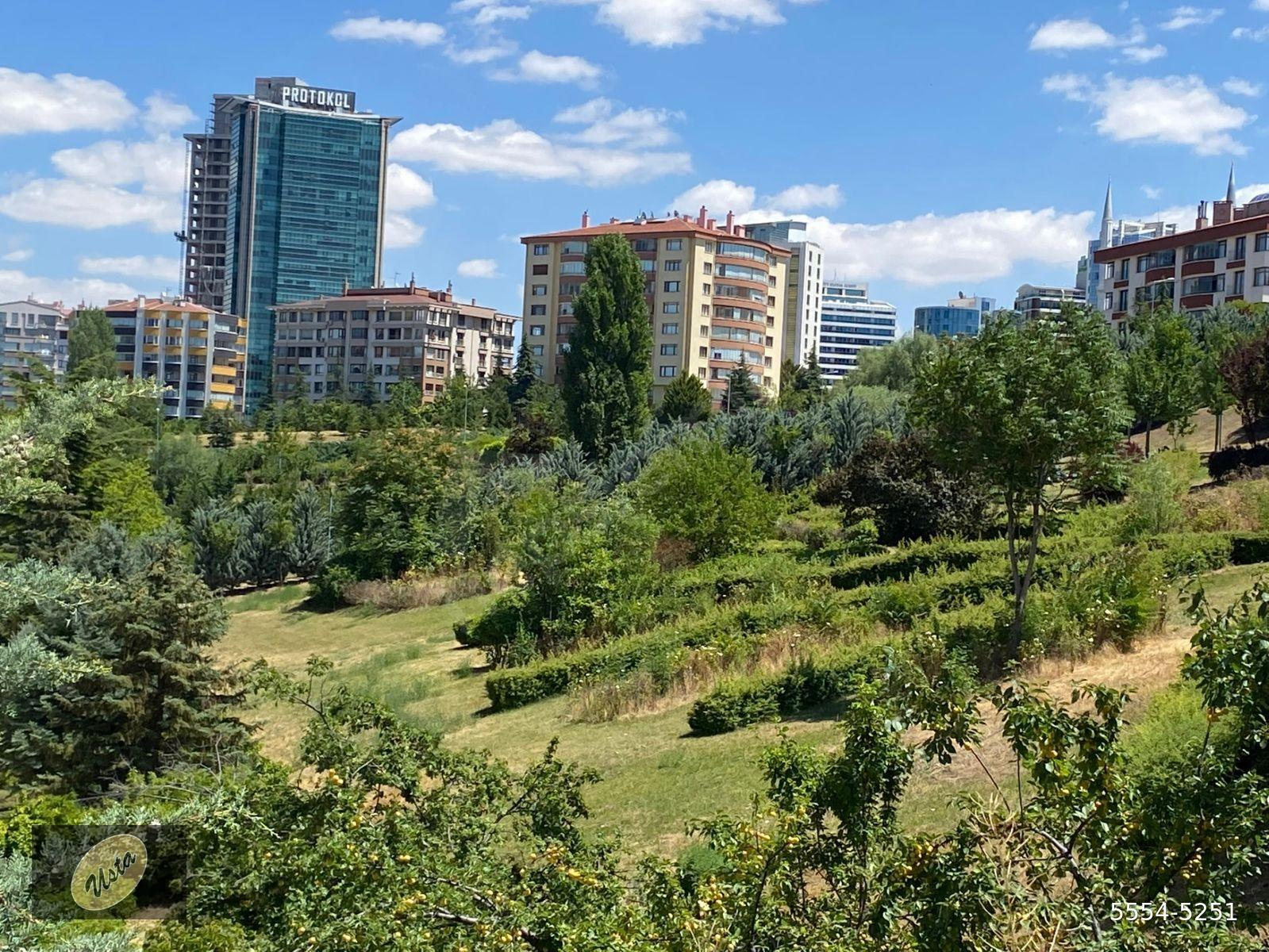 10 DÖNÜM PARKA CEPHE MERKEZİ KONUMDA GÜNEY CEPHE 4+1 DAİRE...