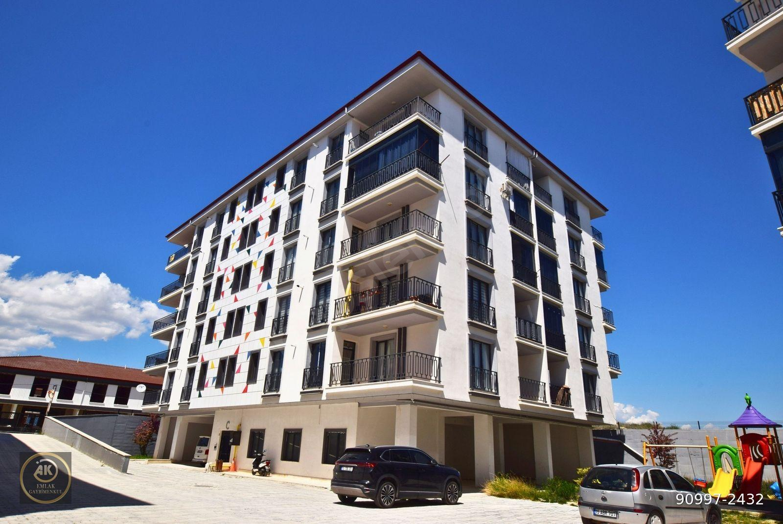 Burdur Göl Manzaralı 3+1 Daire Arhan Park Evleri 2