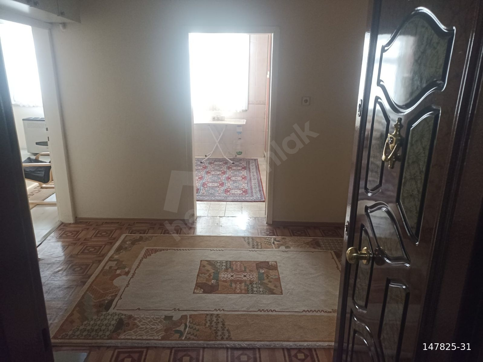 YENİÇAMLICA MAHALLESİ 2+1 TEMİZ DAİRE 3.900.000TL