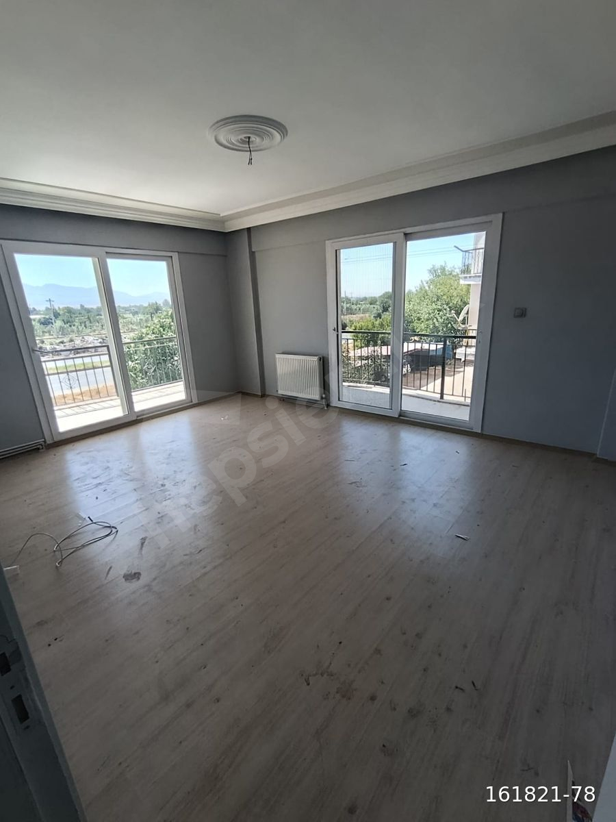 BAYINDIR MERKEZ'DE 3+1 FERAH DAİRE