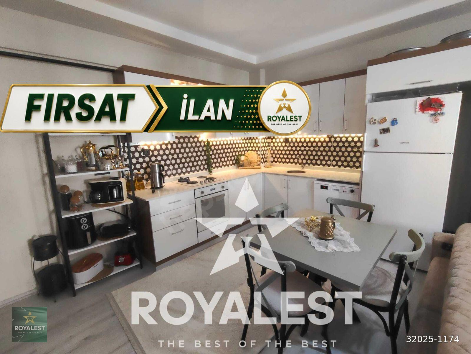 ROYALEST'TEN HAVUZLU SİTEDE MASRAFSIZ GENİŞ 2+1