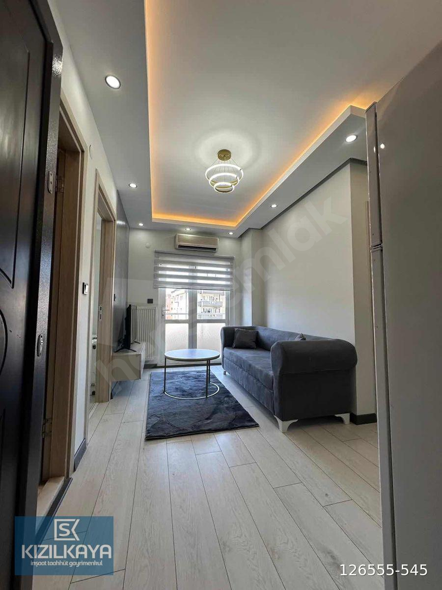 KIZILKAYADAN ÜNİV. Caddesinde SATILIK 2+1 TASARIM DAİRE