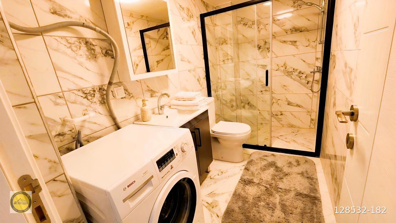LAPSEKİ ÇARDAK'TA SATILIK 2+1 FIRSAT DAİRE!