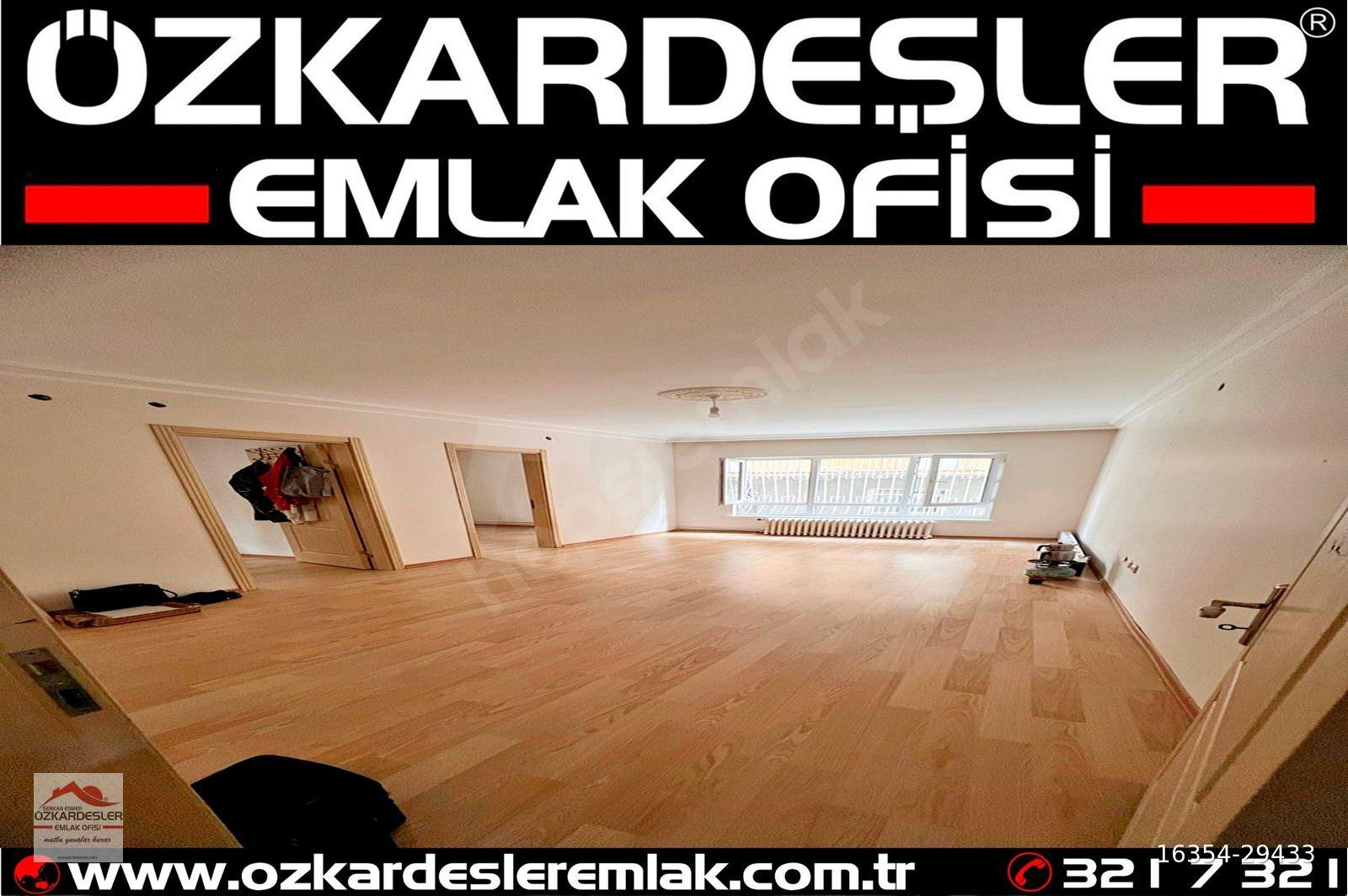 KARARGAHTEPE'DE CADDEYE 3 BİNA YÜKSEK GİRİŞ KİRALIK DAİRE FIRSATI